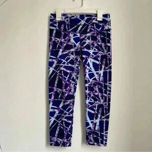 NWOT Athleta Floral Geo Sonar Capri Leggings Purple XS